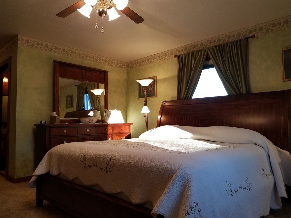 Denali Touch Of Wilderness B&B Хийли Екстериор снимка